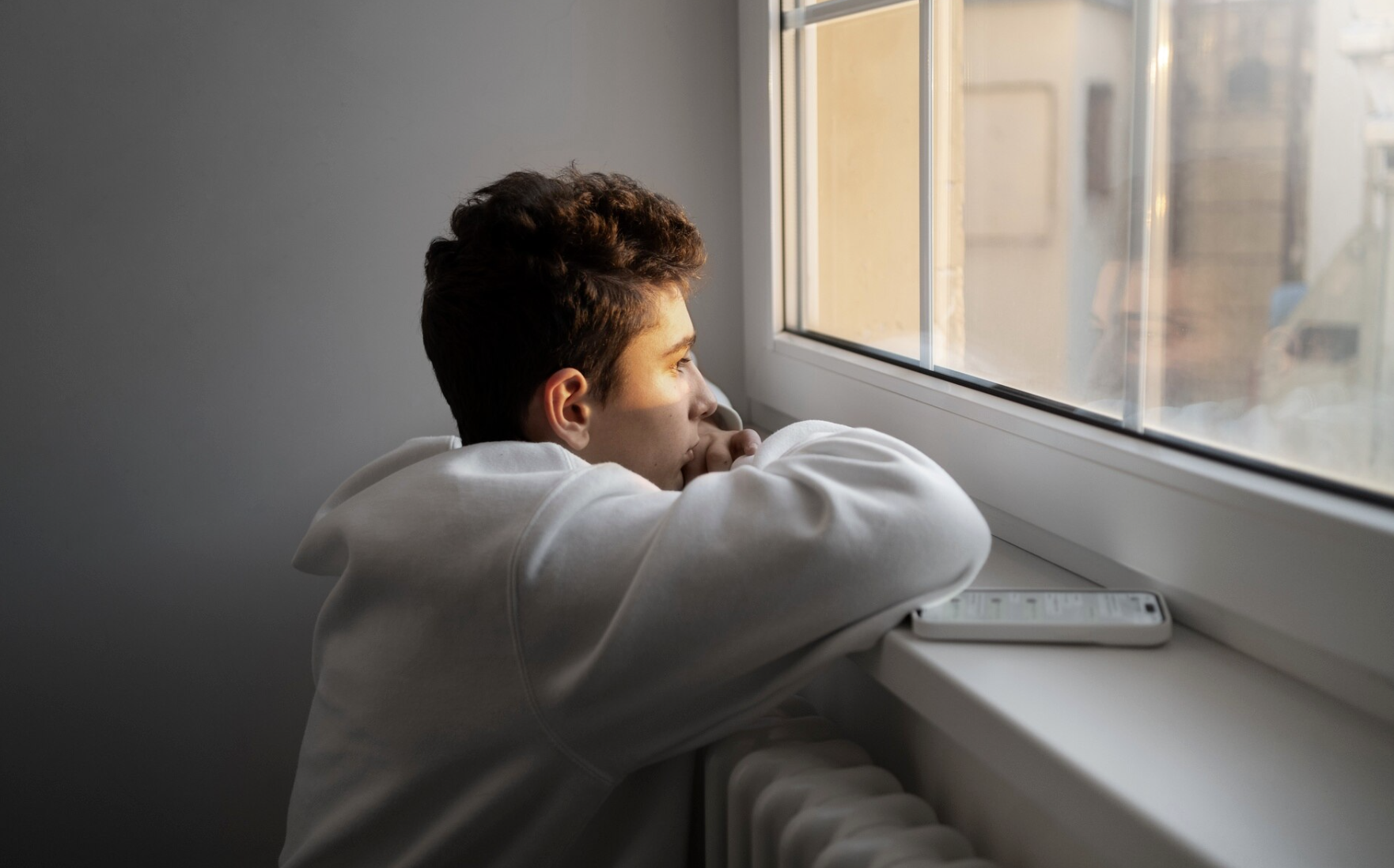 Sessizliğin Psikolojisi: Değer, Yetersizlik ve Görülmeyen Benlik